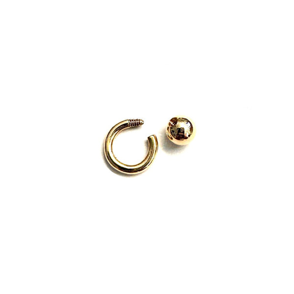 Goldener Piercing Ring / BCR (Ball Closure Ring) in Stärke 1,6 mm mit Massivkugel schraubbar 18 kt Gelbgold 
