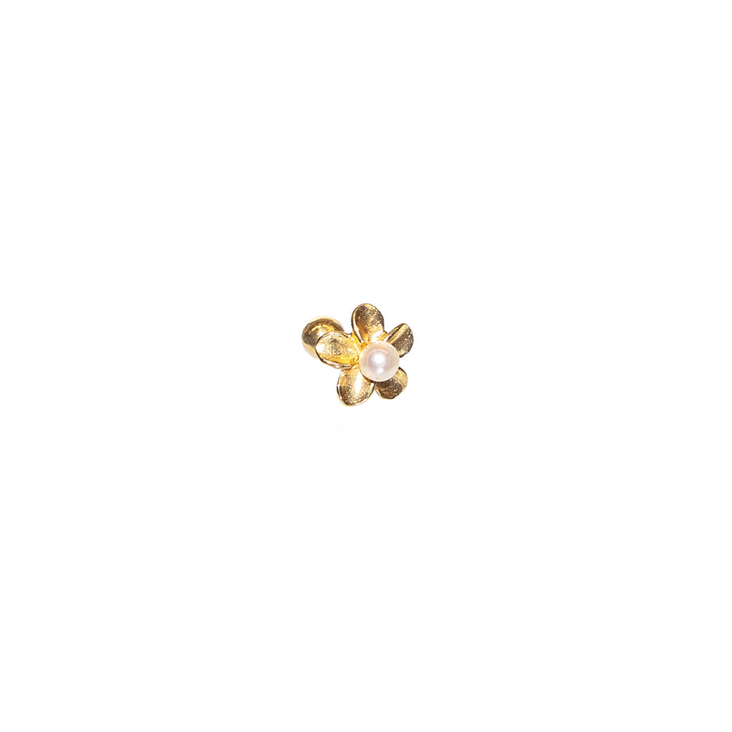 Goldenes Tragus- oder Helixpiercing „Pearl Flower“ in 18 kt Gelb, Weiß- oder Rosé Gold